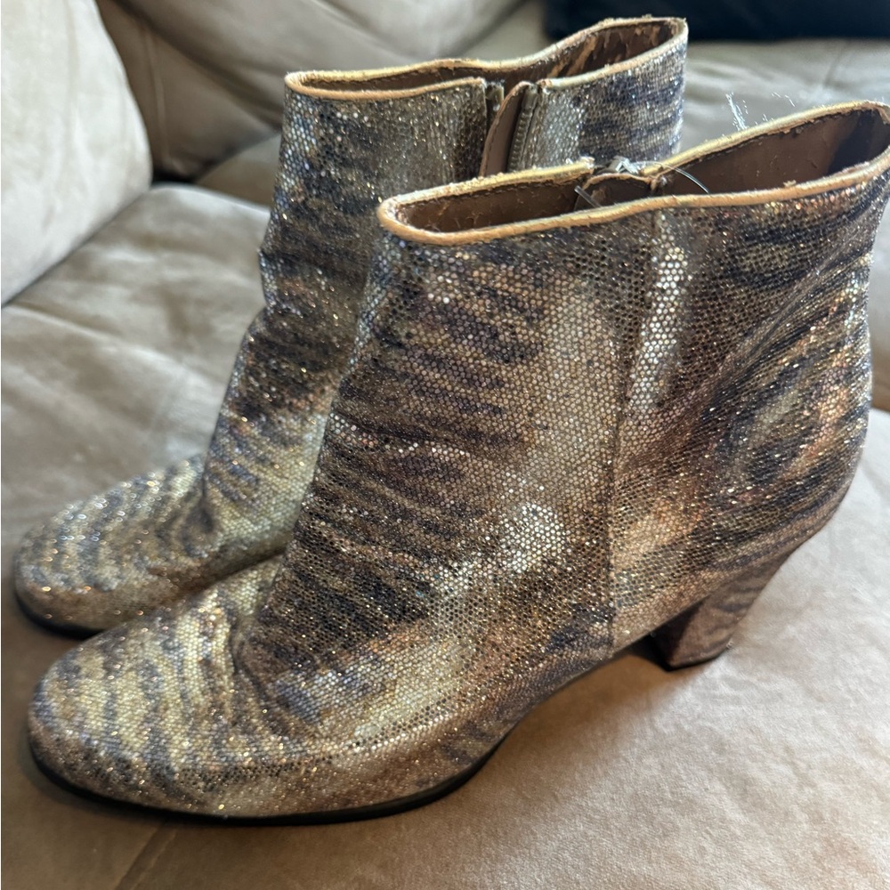 Impo Sparkle Ankle Boots in Metallic Silver
